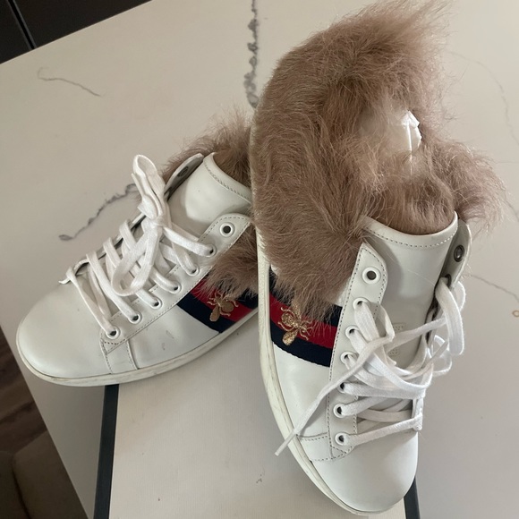 Gucci
Ace Sneakers with Fur - Picture 1 of 3